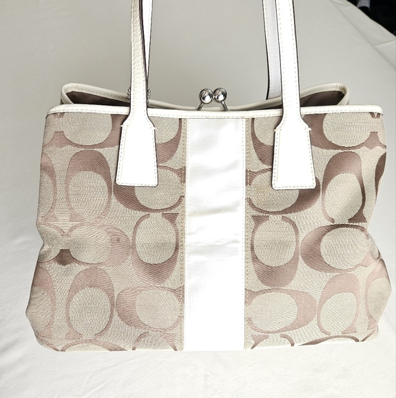 Coach Signature Brown and Cream Tote‎ Bag - Picture 2 of 14